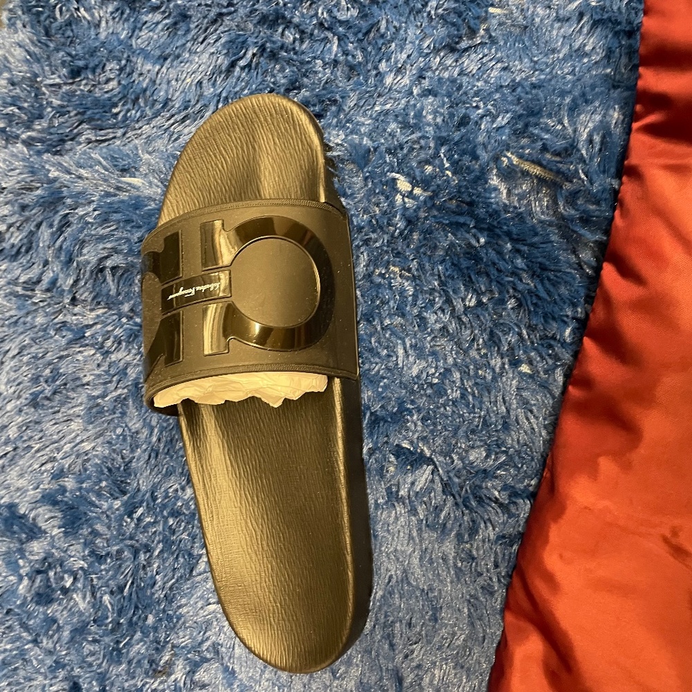 Mens Ferragamo slides